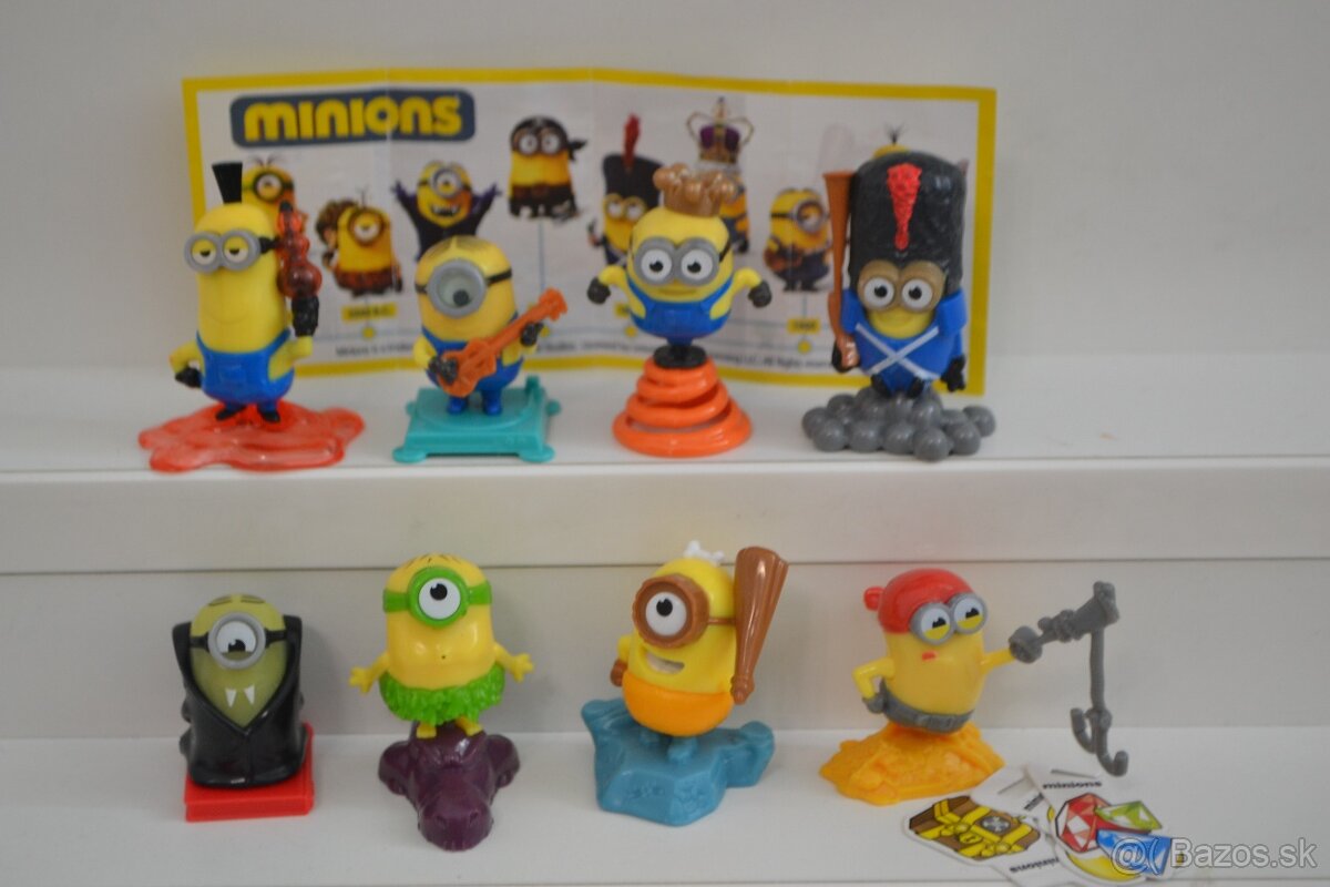 KINDER MINIONS