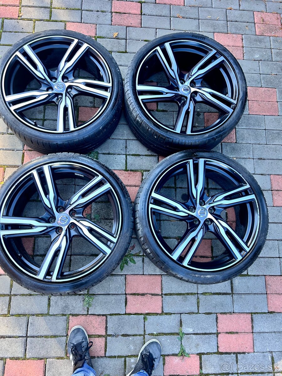 R21 5x108