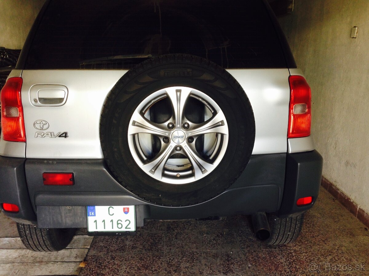 Kožené poťahy na Toyota Rav4 2002-2003