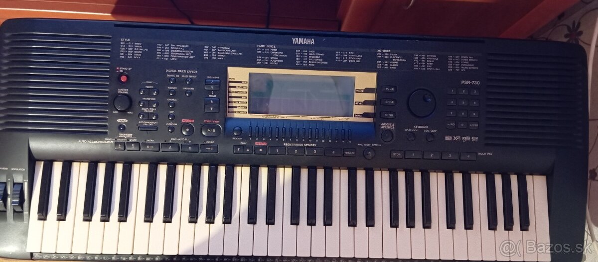 Yamaha psr 730