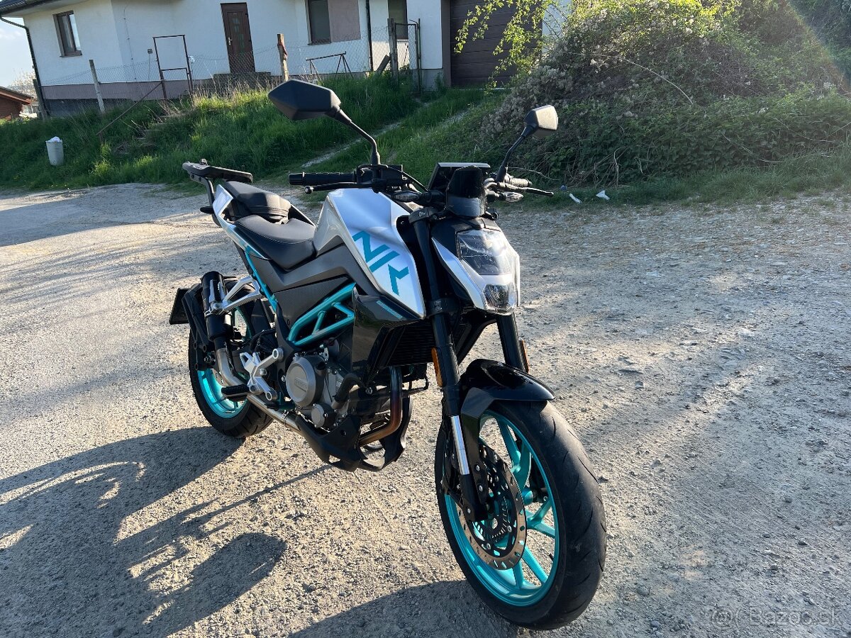 Cf moto 300