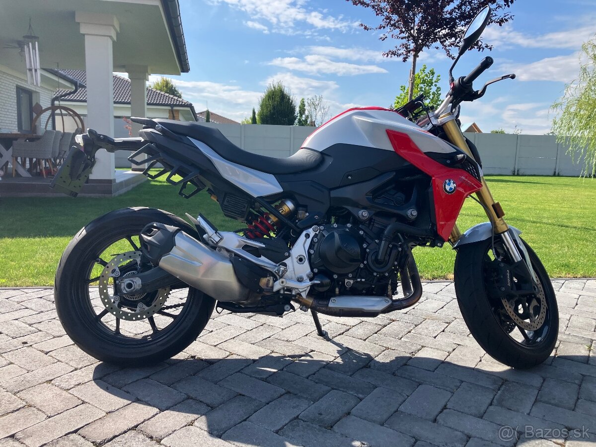 BMW F900R