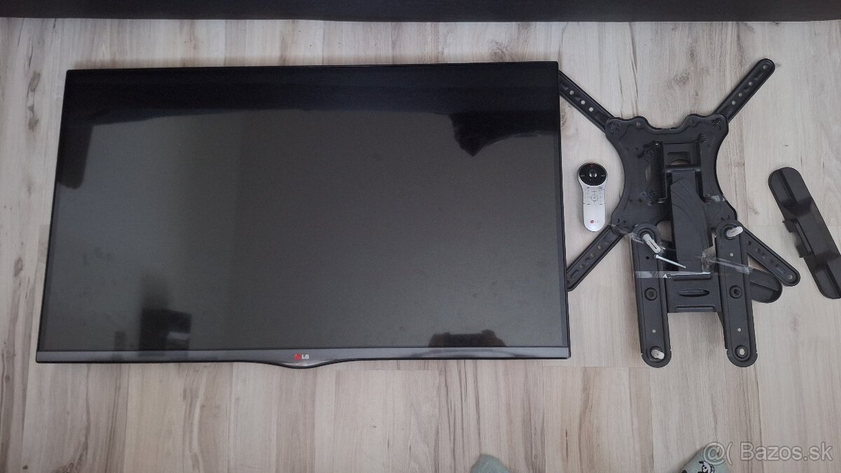LG  televizor