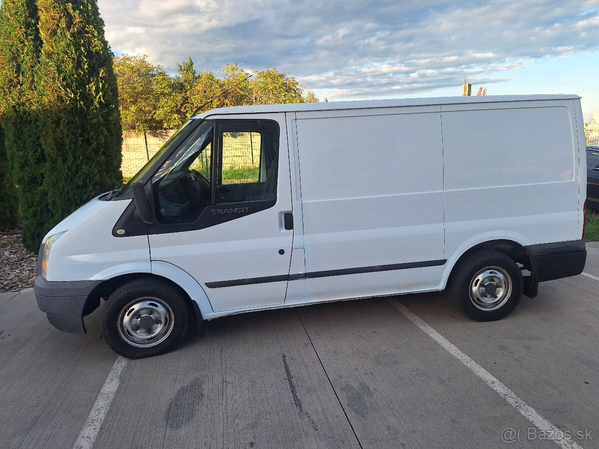 FORD TRANSIT 2,2 TDCI ROK 2012