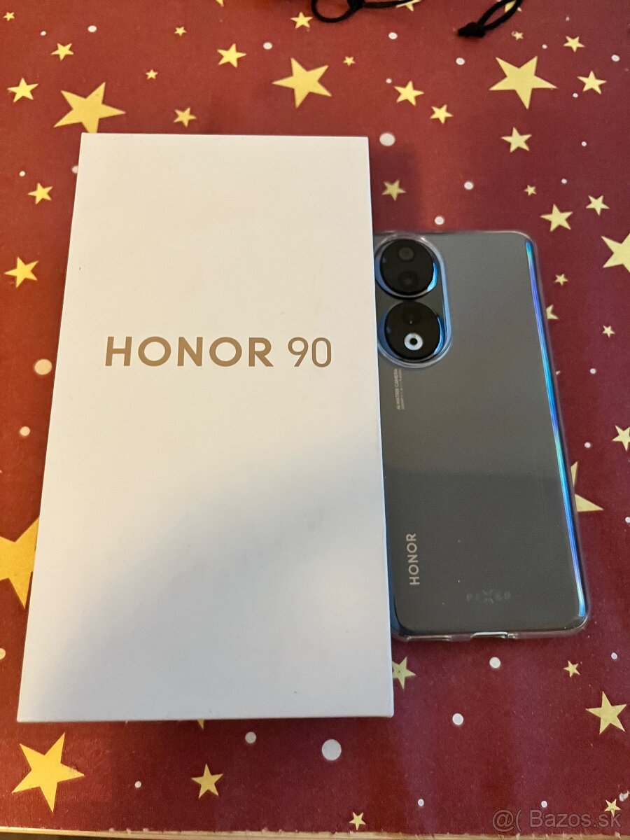 Honor 90