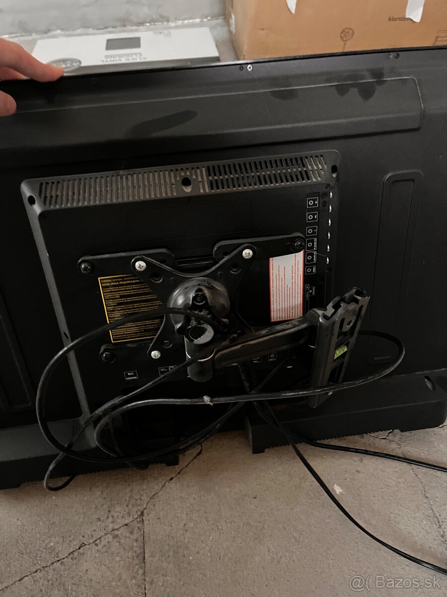 🟦 Inzerát na televízor BLAUPUNKT