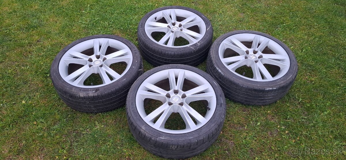 Letna sada original Seat 5x100 215/40 R17