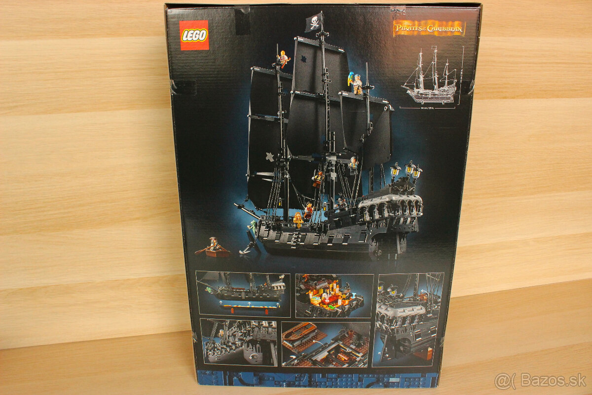 LEGO 10365 - Pirátská loď kapitána Jacka Sparrowa