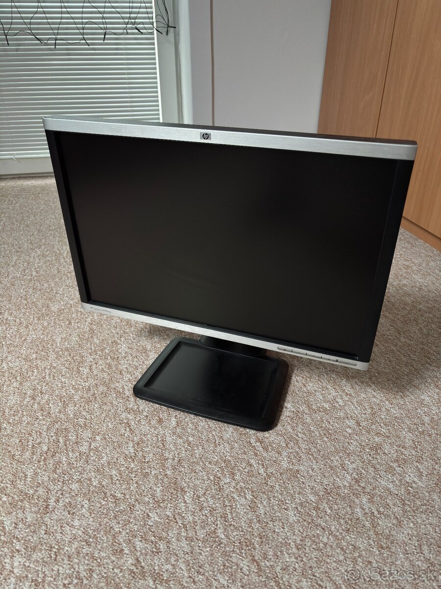 MONITOR 22" HP LA2205WG