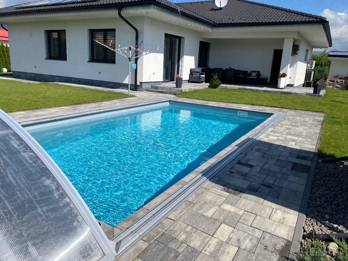Novostavba