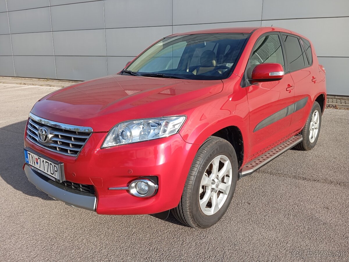 Toyota RAV4 2.0 benzin ,SR-2012, 83000 km,rarita,top vybava