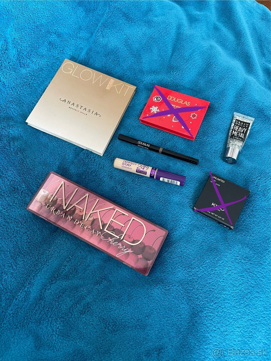 Rôzny makeup