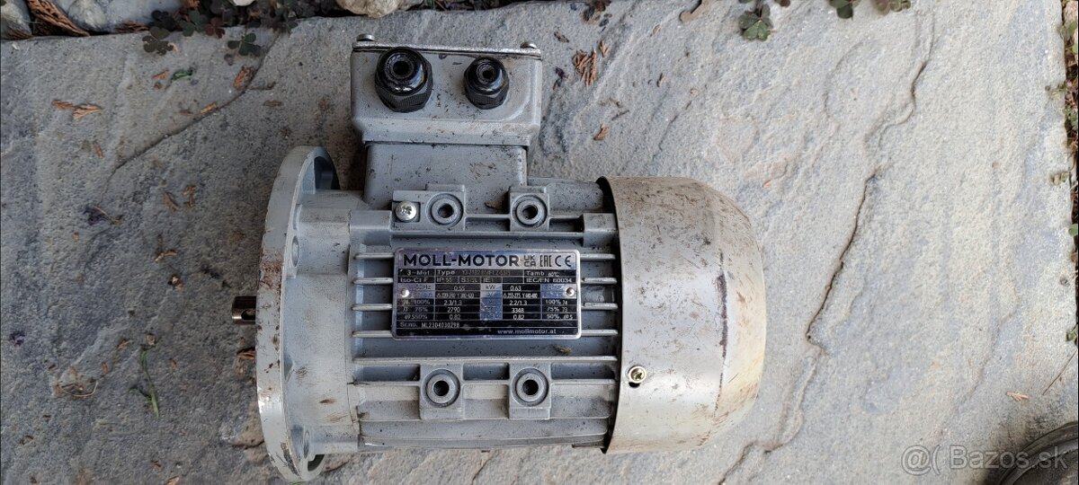 Predam prirubovy motor Moll 0,55kw, 2750 ot/min, hriadel 14