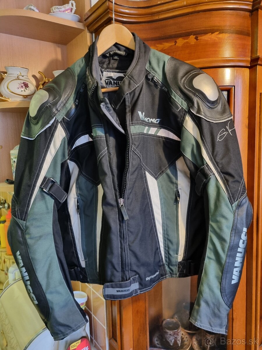 Moto kombineza Vanucci