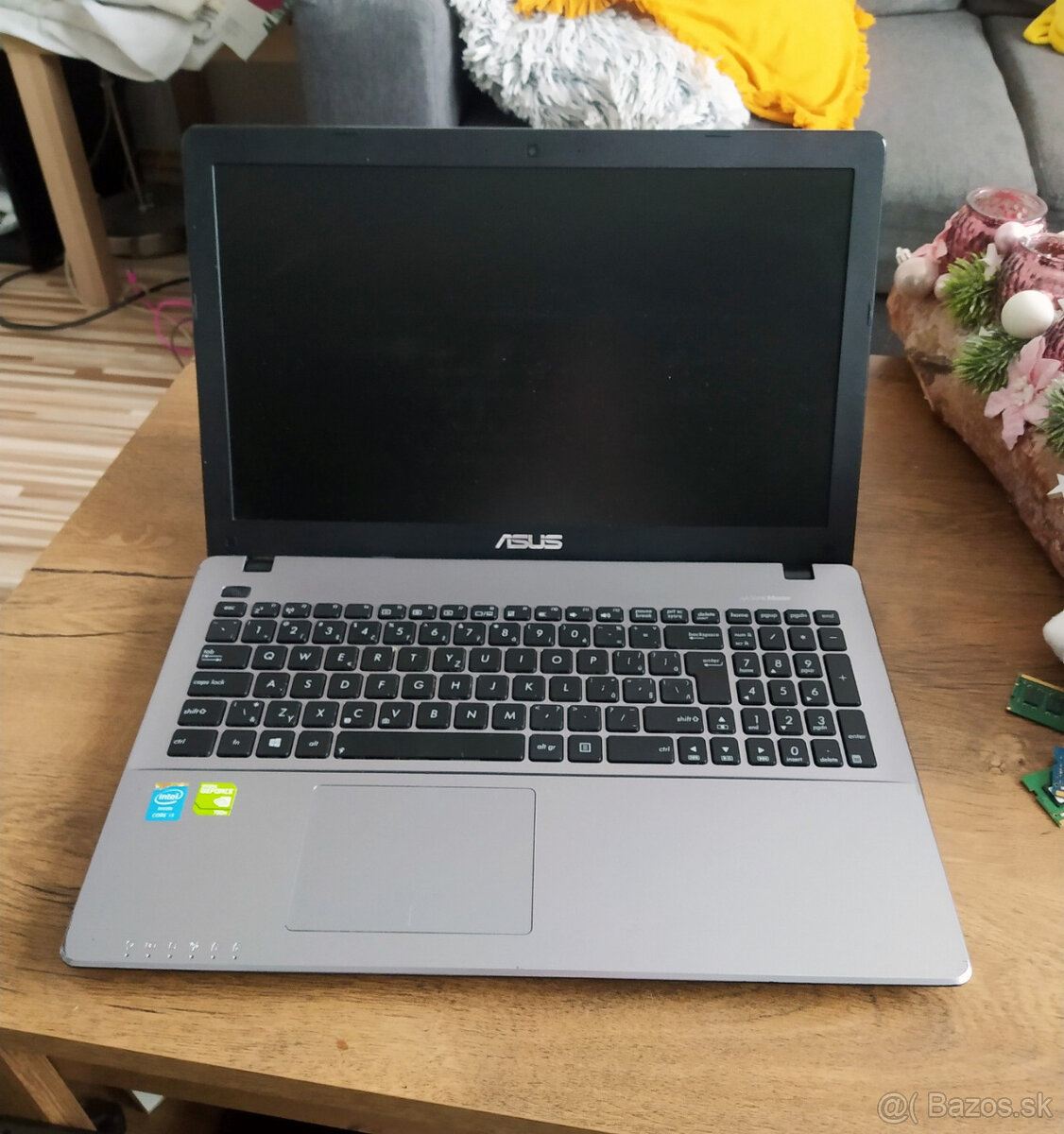 notebook Asus X550L - Core i3-4010u - /ND79/