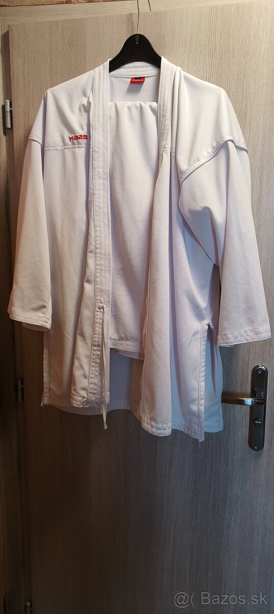 Predám kimono na karate KAZE Viper na výšku 175cm