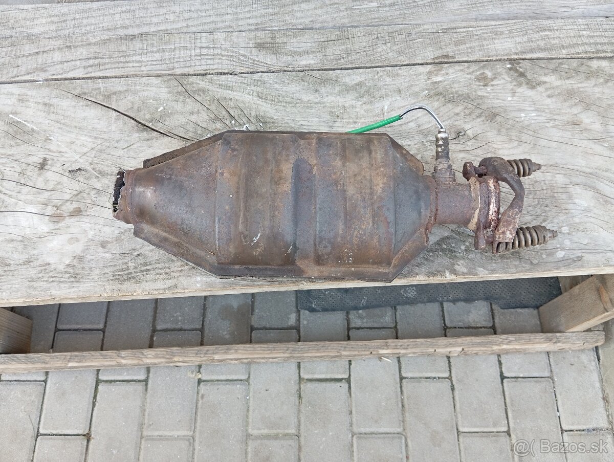 Predam univarzalny katalizator