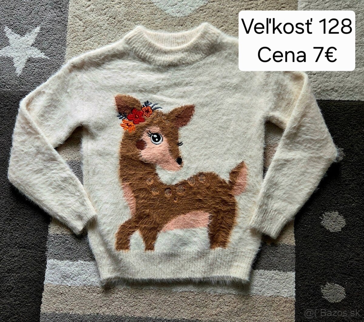 Dievčenský svetrík