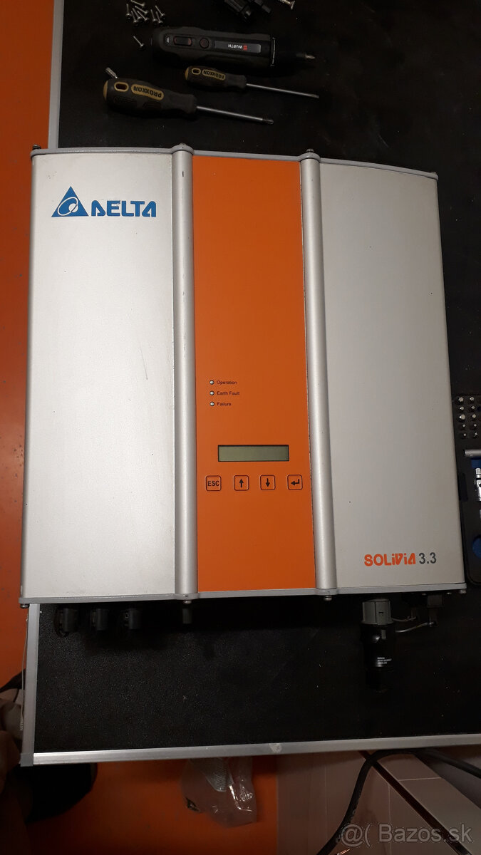 Delta solivia 3.3 fotovoltický striedač