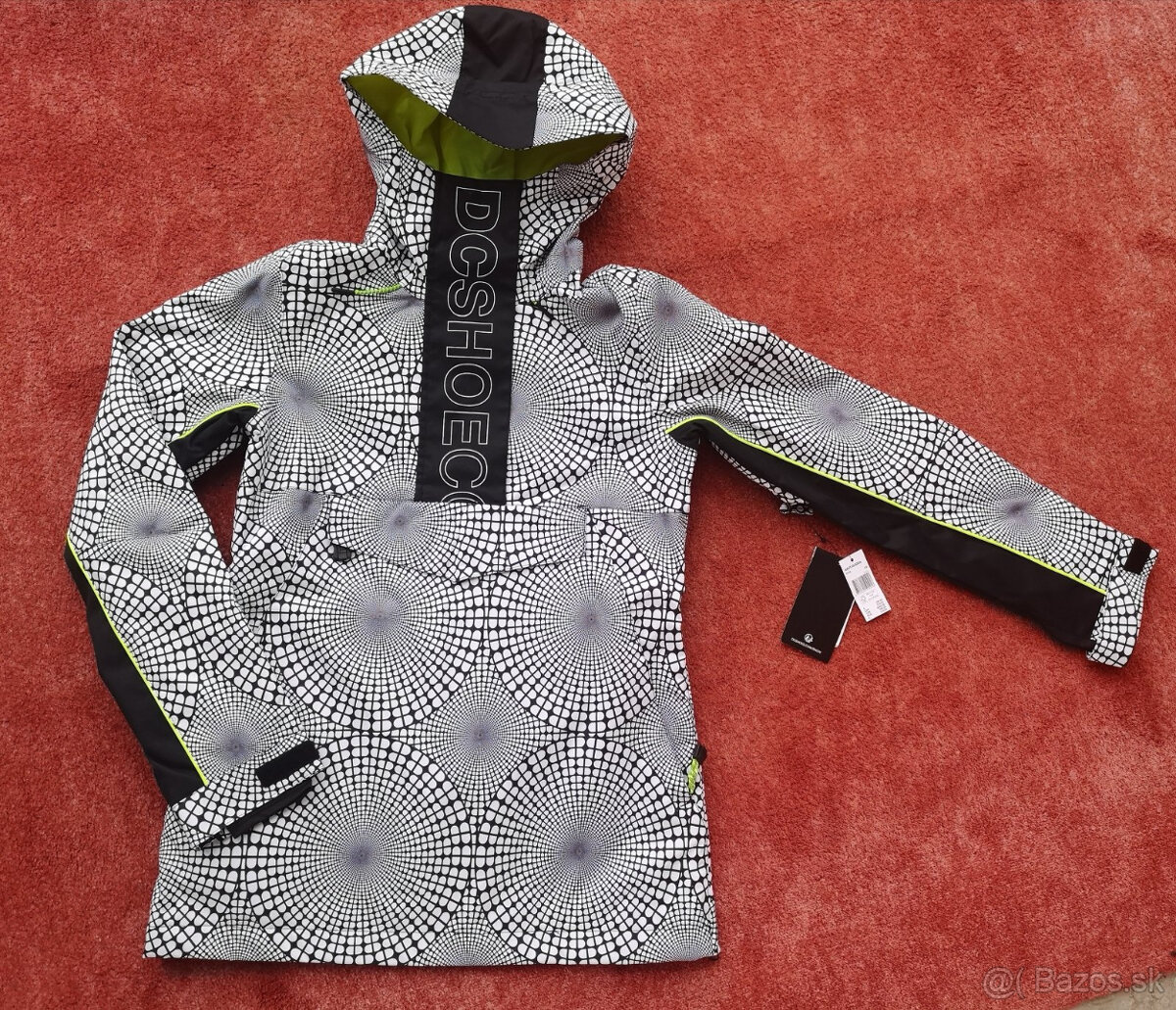 DC dámska zimná bunda veľkosť XS