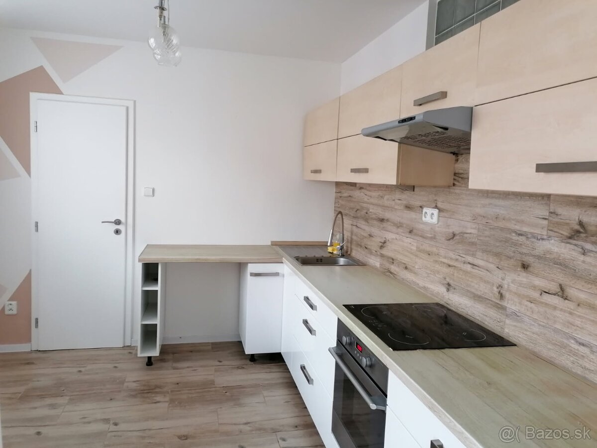 Predaj veľkého 3 izb. bytu v Leviciach