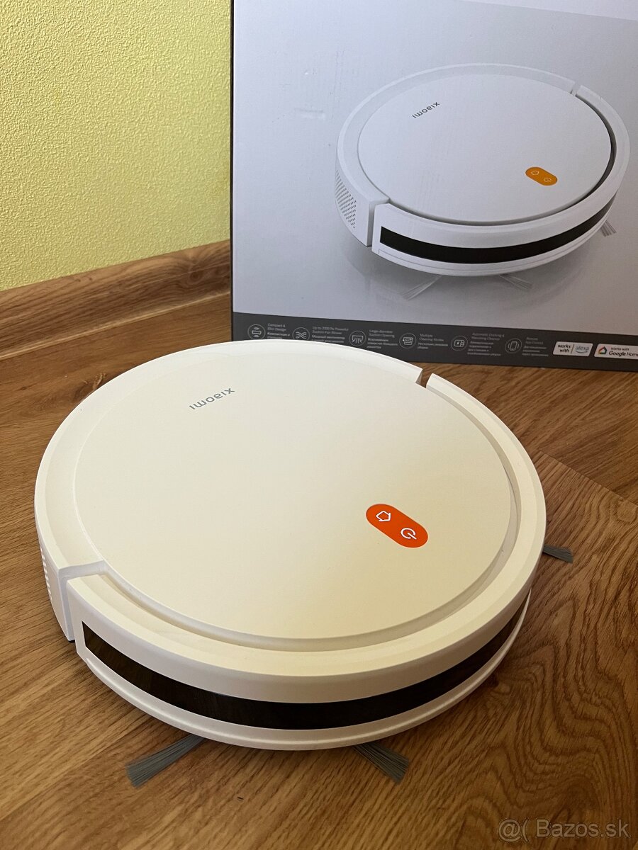 Vysávač robotický