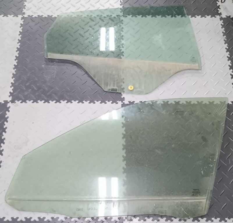 Seat Leon I 1999 - 2006 Ford Fiesta 2008 - 2017 okno sklo