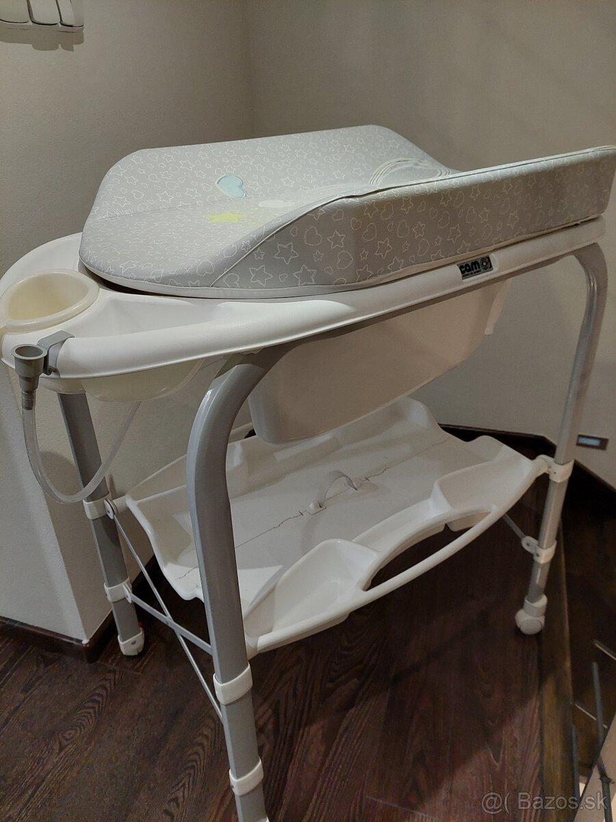 Predám prebaľovací pult CAM