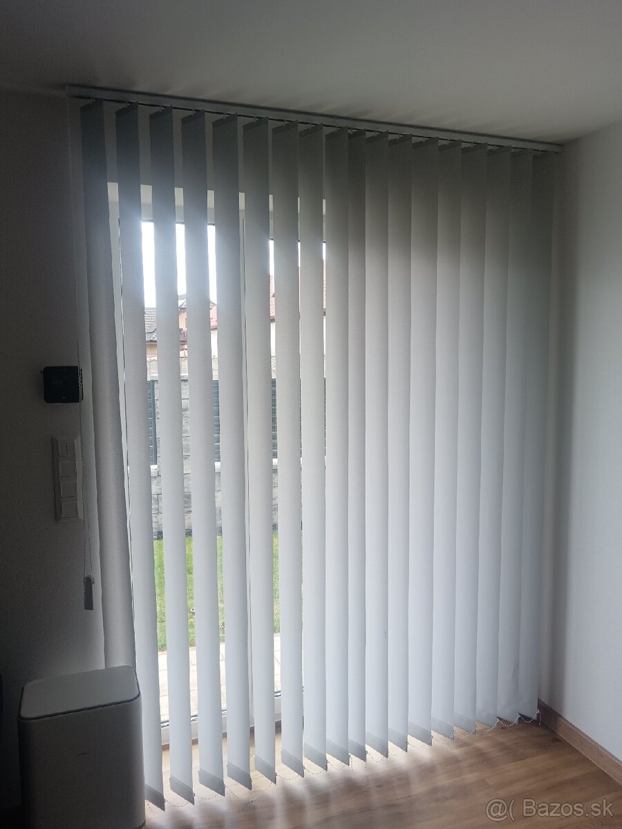 Kompletné vertikálne žalúzie