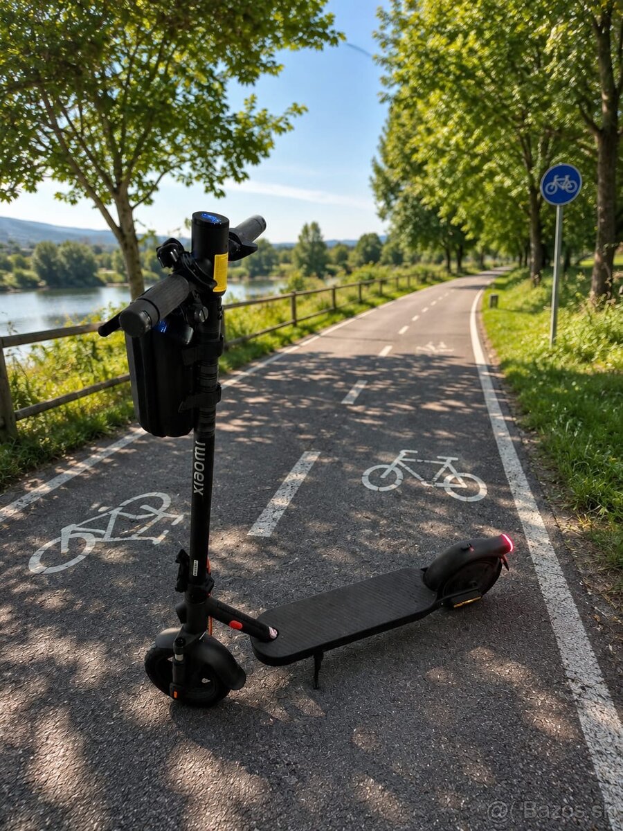 Predám Xiaomi Electric Scooter Elite