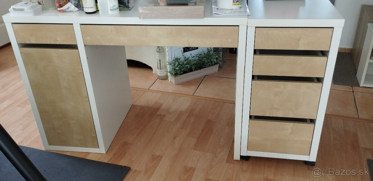 Písací stôl a suplikovy regál Ikea
