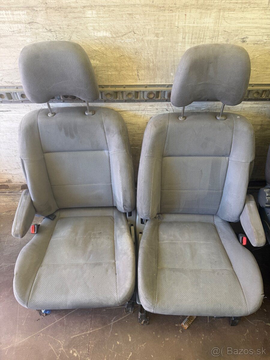 Predné sedačky Subaru Forester sf