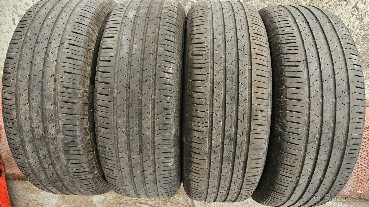 Predam 4ks letne pneu 215/65R16H Continental