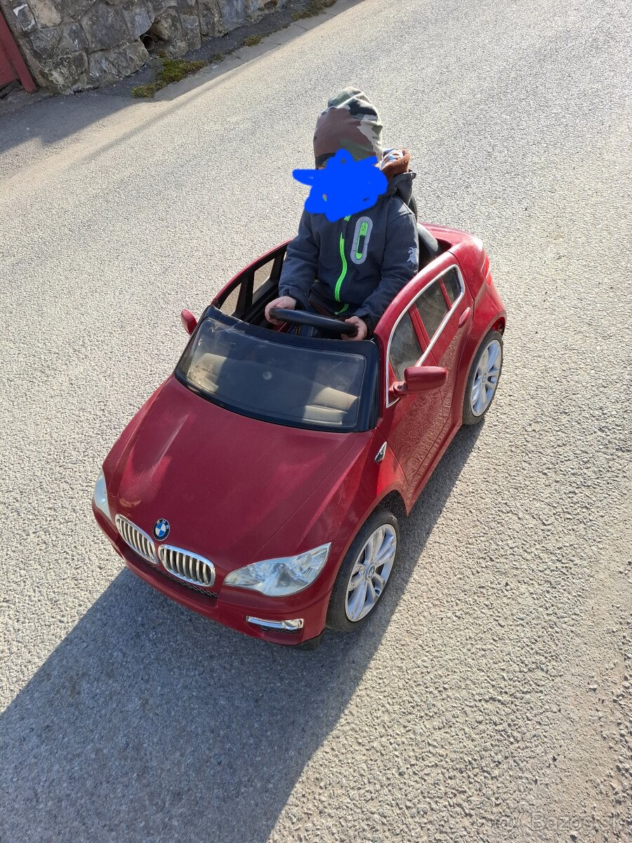Detské elektrické autíčko