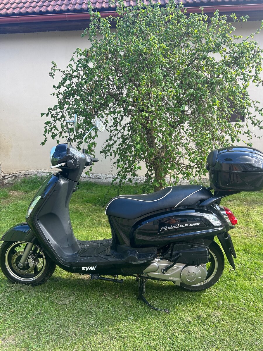 Skúter 125 SYM