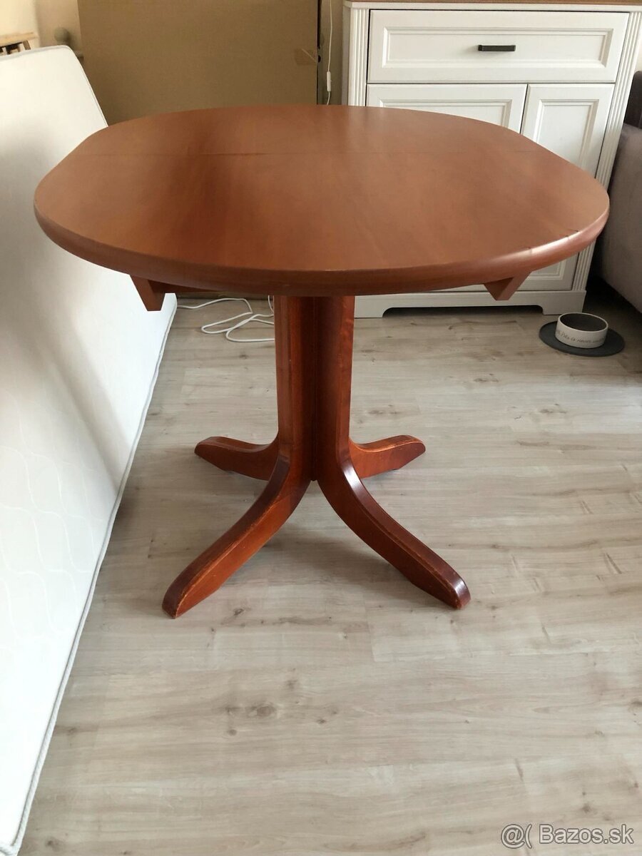 Jedalensky stol rozkladaci 110/150x80x78cm