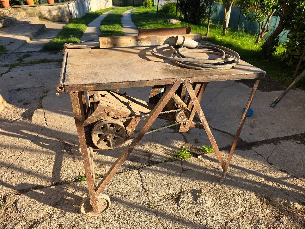 Cinkulár, okružná píla, stolová, 400V (380V)