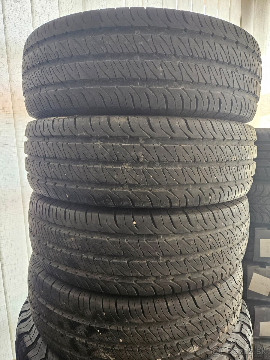 215/75 R16C Uniroyal letné céčkové pneumatiky