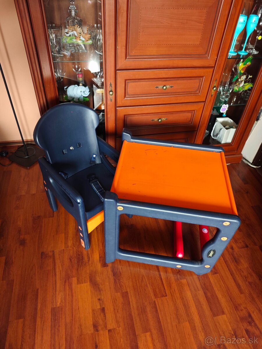 Detská stolička a stolík