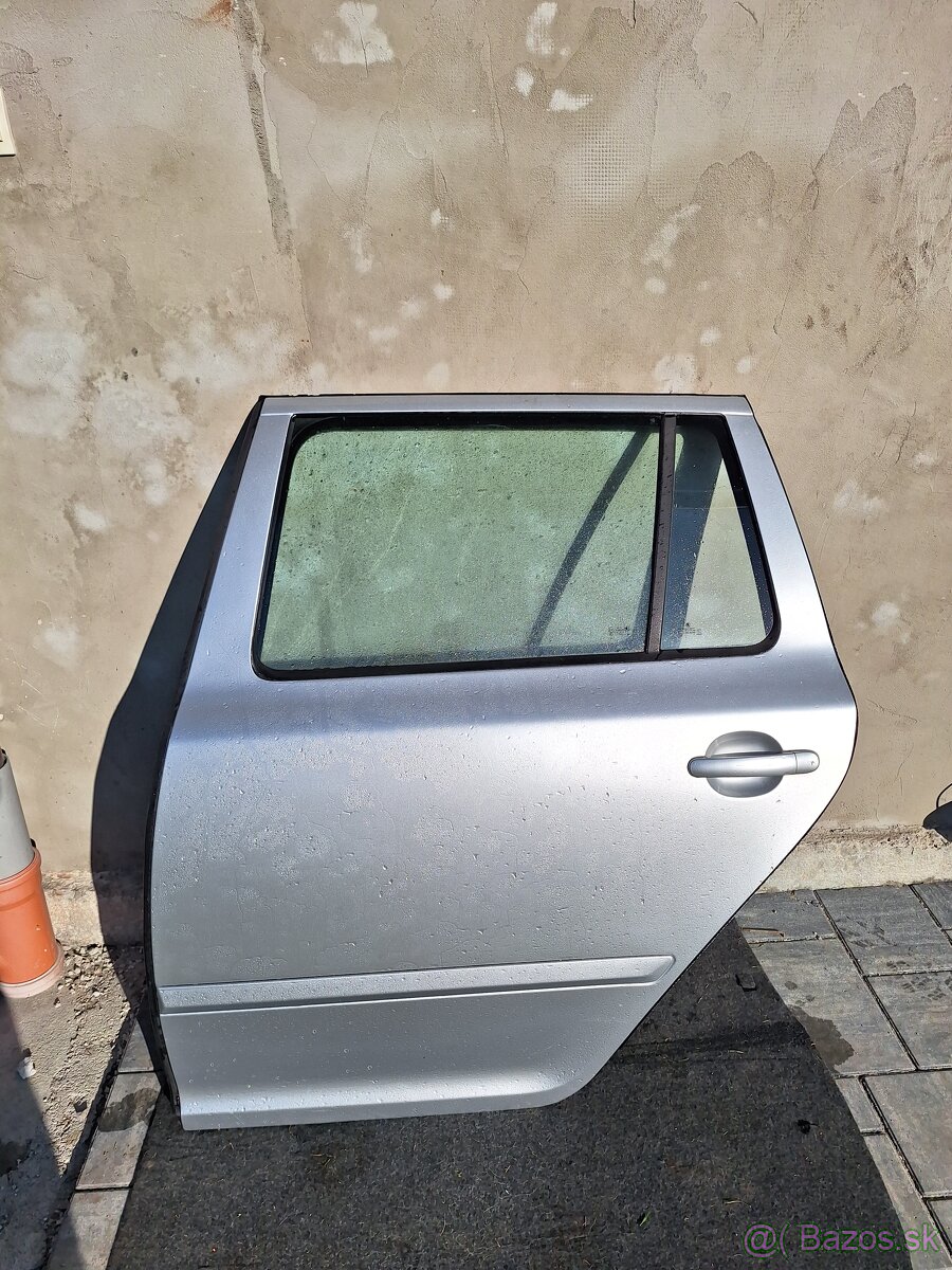 Predám dvere octavia 2 combi
