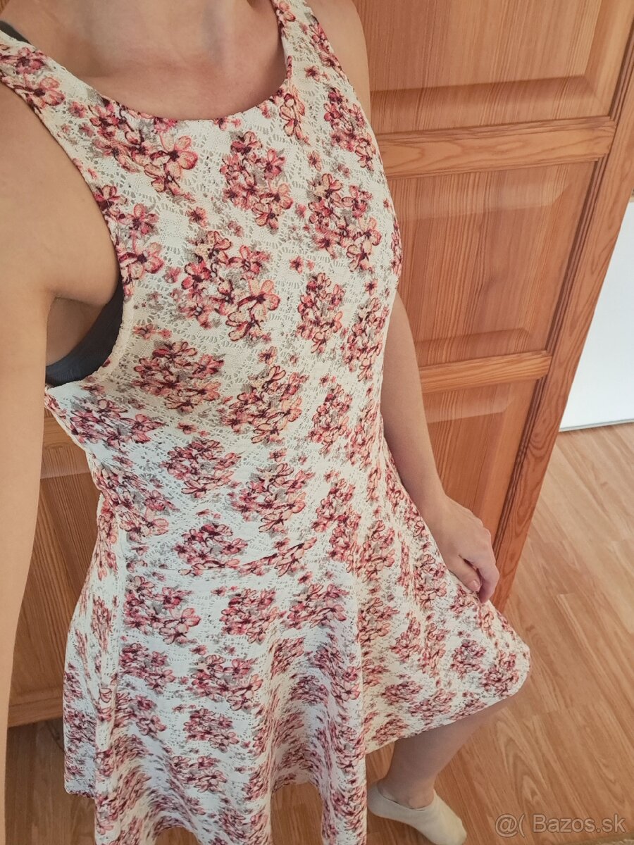 Áčkové retro šaty S/M