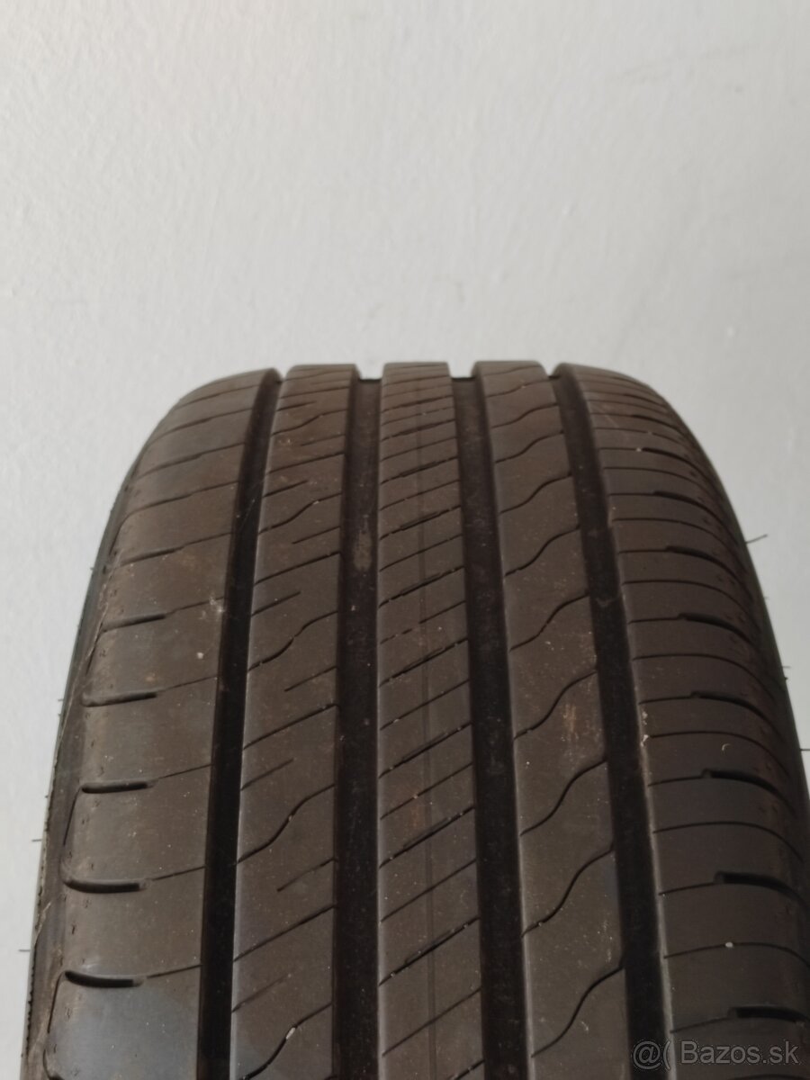 Goodyear EfficientGrip Performance 2 – 205/55 R16 91V – 4ks