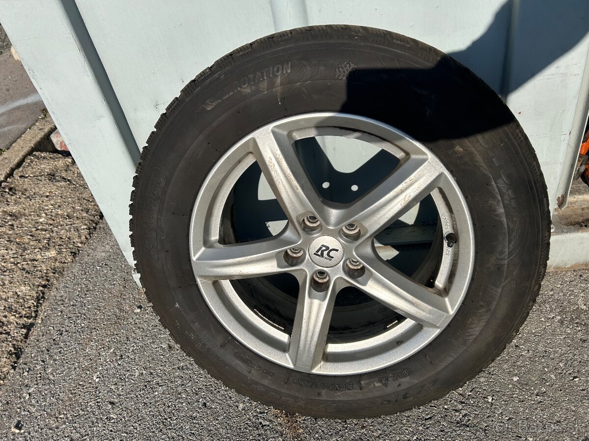 Elektrony 5x114,3 225/65r17 zimne Honda CRV