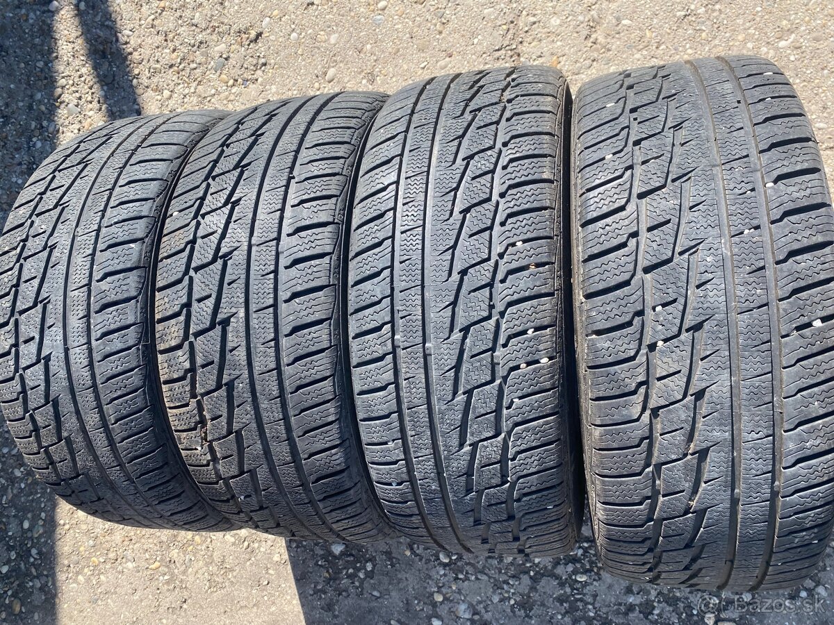 Predam al. disky z pneumatikami na Renault 225/45 R17