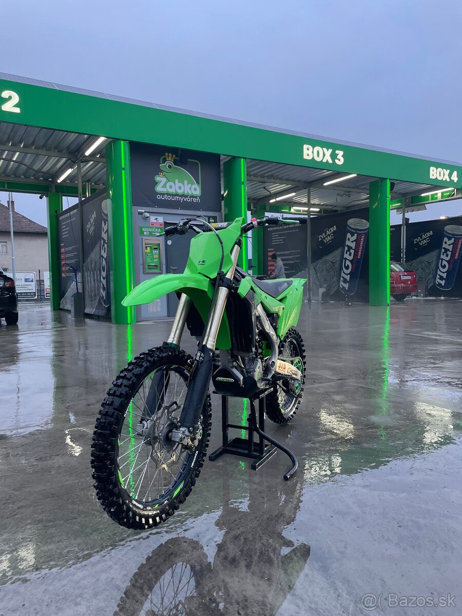 Predám kawasaki KX250F 2020