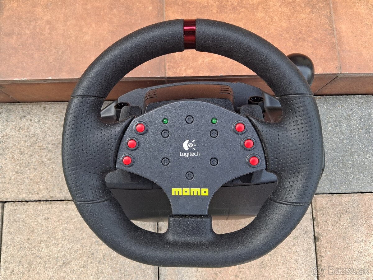 Herný volant Legitech MOMO Racing Force Feedback