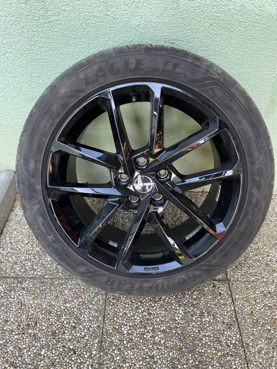 Borbet N Black Glossy R18 + letné 245/45 R18