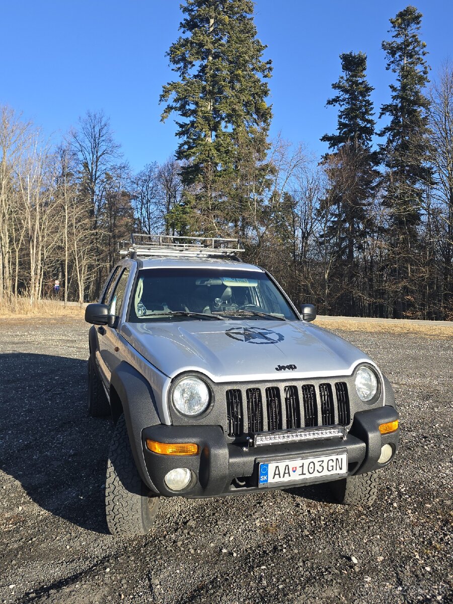 Jeep kj cherokee