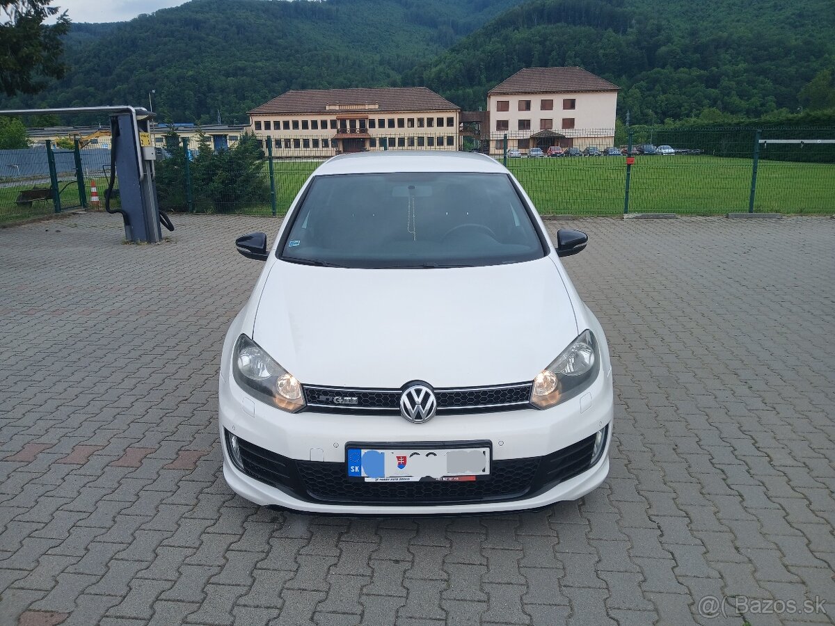 Volkswagen Golf VI 1.6TDI CR 77kw BLUEMOTION 2011