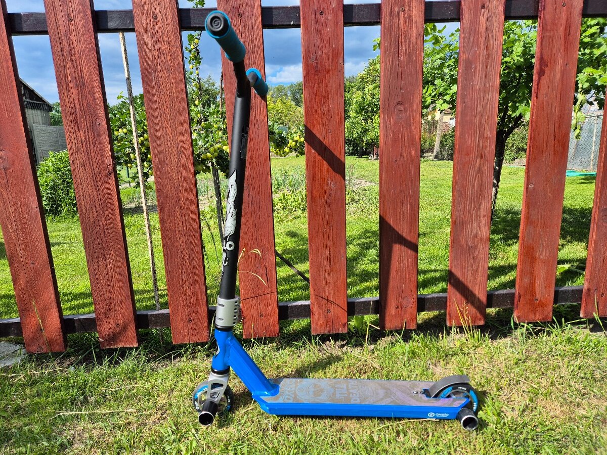 Oxelo MF 1.8+ freestyle kolobežka